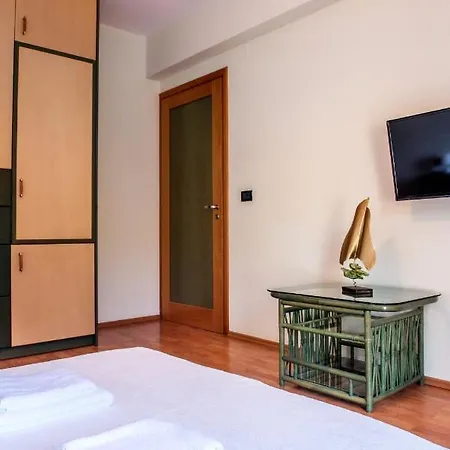 Marata Villa Kokkini Hani